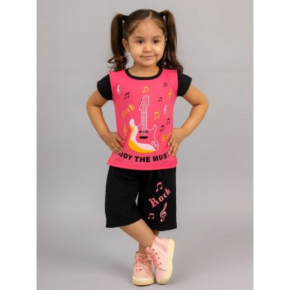 طقم أطفال قطعتين شورت + تيشيريت