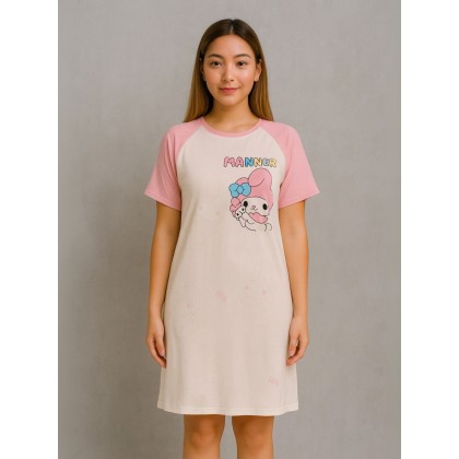 تيشيرت ستاتي ابيض وزهري