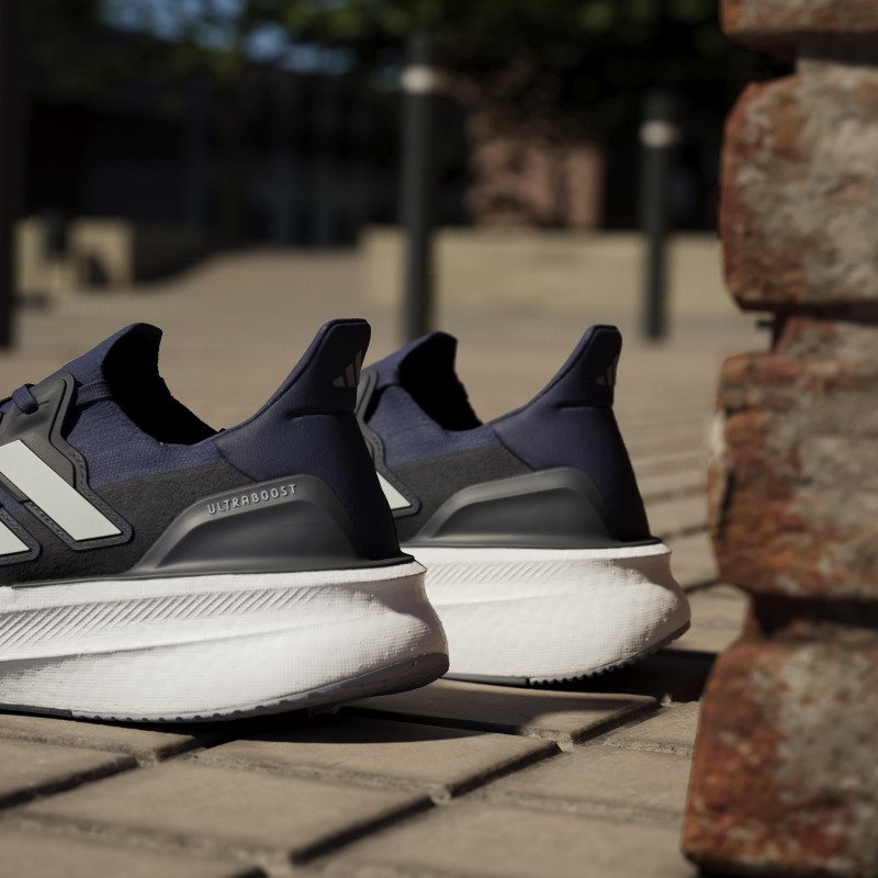Adidas Men's Ultraboost 5 Shoes - Blue