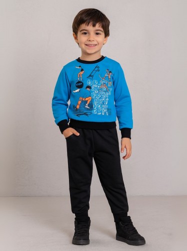 طقم قطعتين بلوزة وبنطلون ولادي لون أزرق سماوي وأسود