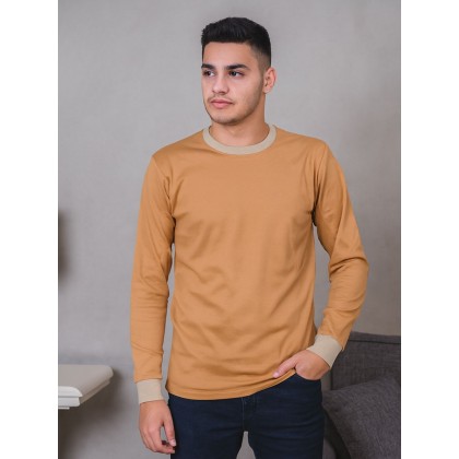 بلوزة بأكمام طويلة للرجال لون بيج