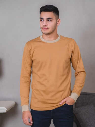 بلوزة بأكمام طويلة للرجال لون بيج