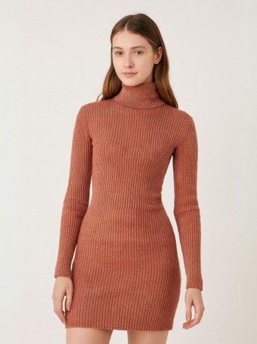 بلوزة بودي جولف بأكمام طويلة للنساء لون زهري