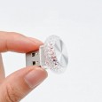 ضوء صغير LED باللون الازرق USB للسيارة، يضيف إضاءة ليلية مميزة وأجواء أنيقة لداخل السيارة.