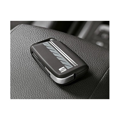 575087013A غطاء لحماية مفتاح السيارة