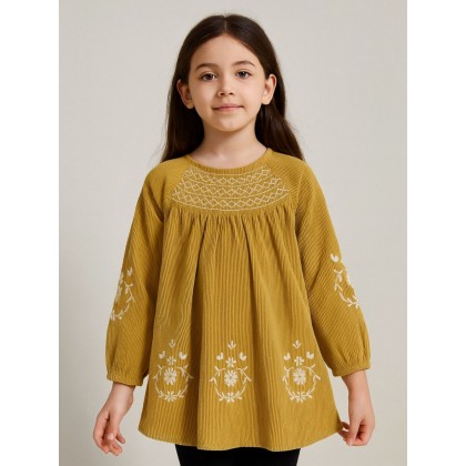 فستان بناتي بأكمام طويلة لون زيتي