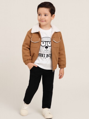 طقم ولادي جاكيت جينز وبنطلون لون عسلي