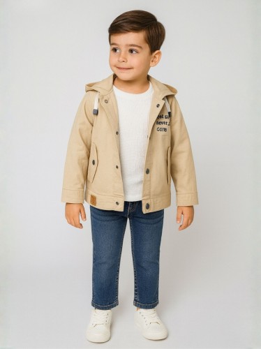 جاكيت ولادي بأزرار وأكمام طويلة لون بيج