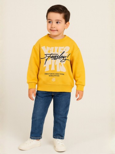 بلوزة ولادي بأكمام طويلة لون أصفر كموني