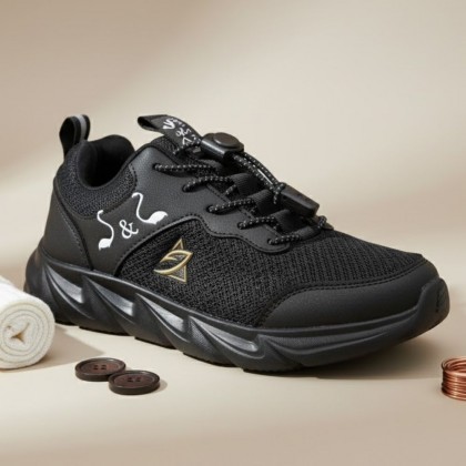 حذاء سول آند سول بأربطة لون أسود