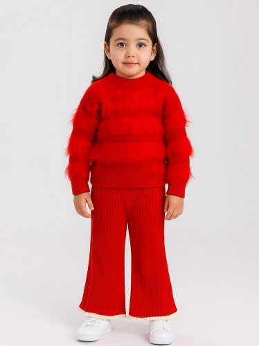طقم صوف للأطفال لون أحمر
