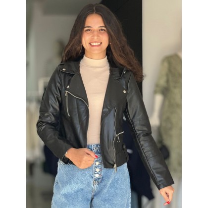 جاكيت جلد ستاتي لون أسود