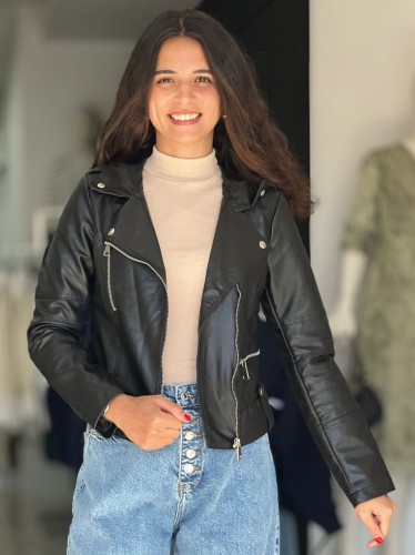 جاكيت جلد ستاتي لون أسود