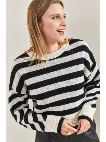 بلوزة ستاتي لون بيج مخطط أسود Bianco Lucci