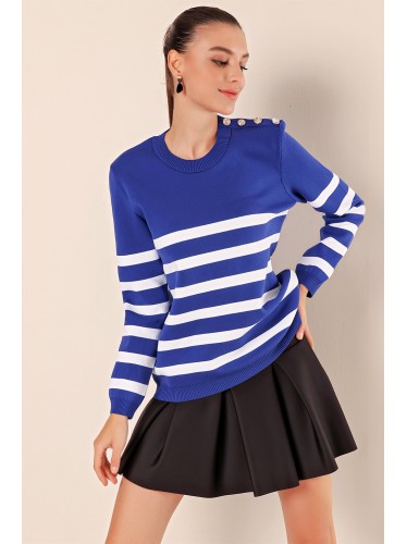 بلوزة ستاتي شتوي لوزن نيلي مخطط ابيض Bigdart