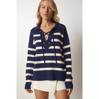 بلوزة ستاتي شتوي لون كحلي مخطط أبيض