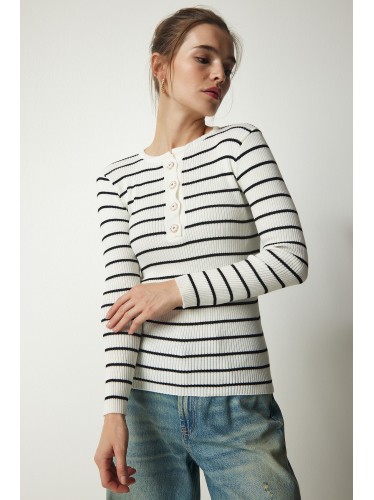 بلوزة ستاتي لون أبيض مخطط أسود Happiness İstanbul