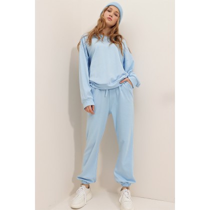 ترينج ستاتي خريفي لون أزرق فاتح