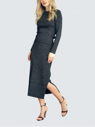 طقم ستاتي لون أسود مع لمعة تنورة وبلوزة A-VIEW