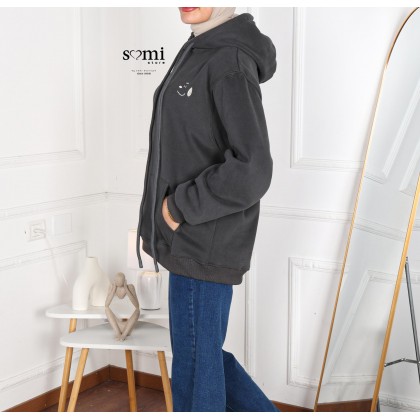 بلوزة للصبايا لون سكني شتوية من Sami Boutiqe