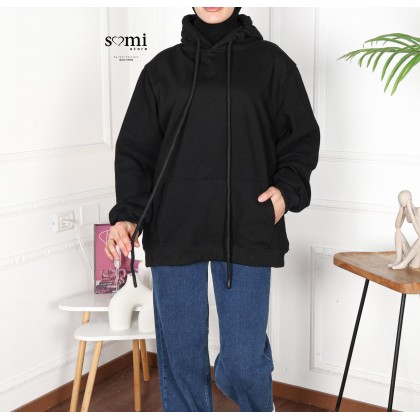 بلوزة للصبايا لون أسود شتوية من Sami Boutiqe