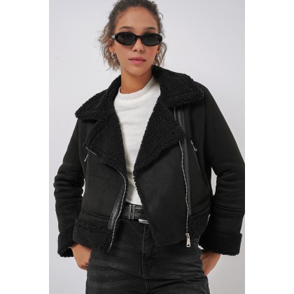 جايكت اسود قصير فرو