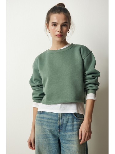 هودي قصيرة باللون الاخضر الفاتح