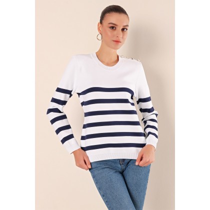 بلوزة باللون الابيض ومخططة باللون الكحلي One Size