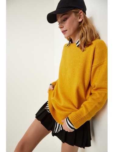 بلوزة شتوية صوف باللون الكموني One Size