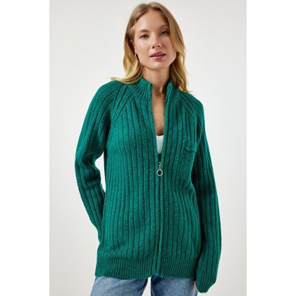 جرزة صوف شتوية سحاب باللون الاخضر