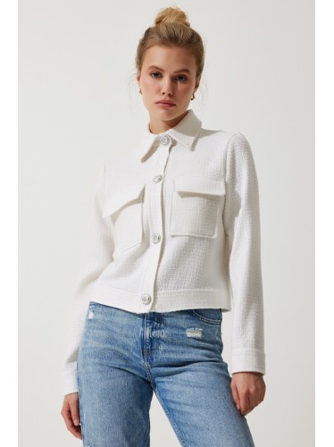 جاكيت شتوي باللون البيج