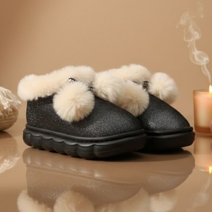 حذاء شتوي للأطفال لون أسود بلمعة