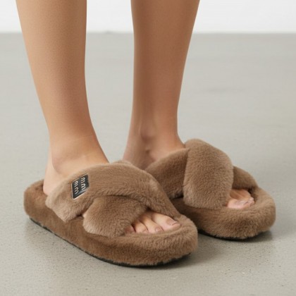 حفاية شتوية للنساء لون بني