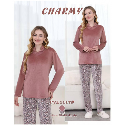 بجامة مخمل قطعتين من CHARMY للنساء لون كرميدي فاتح