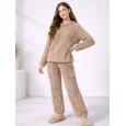بجامة فرو قطعتين ستاتي ون سايز لون بيج غامق