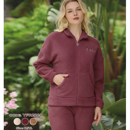 بجامة فرو نسائية قطعتين بسحاب لون خمري