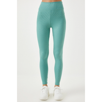 فيزون نسائي لون فستقي