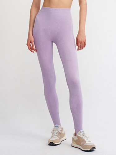 فيزون نسائي لون بنفسجي