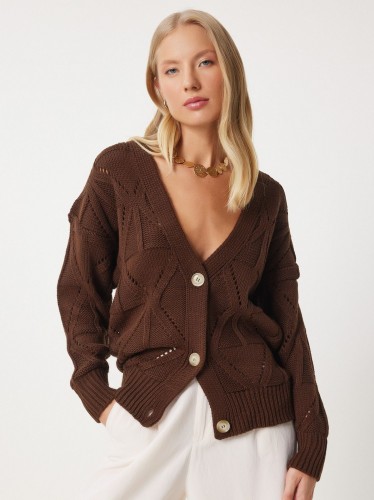 جاكيت بني صوف