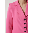 جاكيت رسمي قصير باللون الفوشي