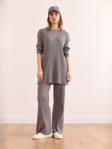 طقم قطعتين سكني