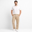 بنطلون رجالي قطن بتصميم جيوب جانبية لون بيج