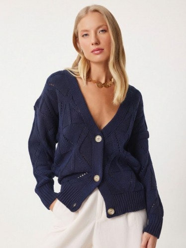 بلوز شتوي صوف كحلي