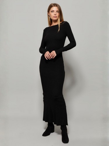 فستان ستاتي أسود طويل