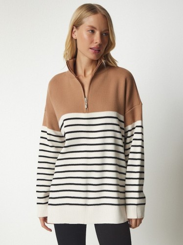 بلوزة ستاتي لون عسلي مخطط أسود وأبيض