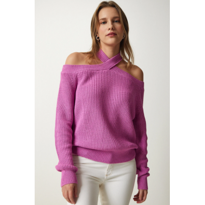 بلوز باللون الليلكي