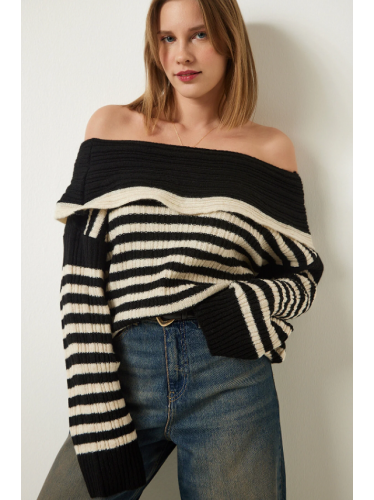 بلوزة ستاتي اوف شولدر أسود مخطط بيج