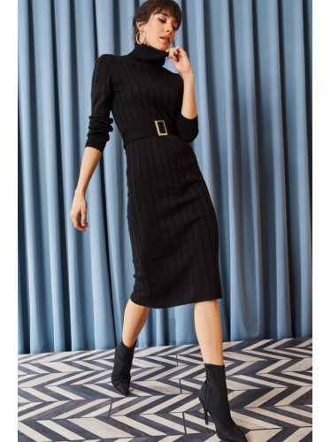 فستان ستاتي شتوي أسود