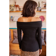 بلوز بتصميم مفتوح الكتف نسائي لون اسود