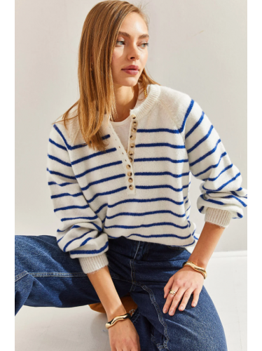 بلوزة ستاتي شتوي أبيض مخطط أزرق